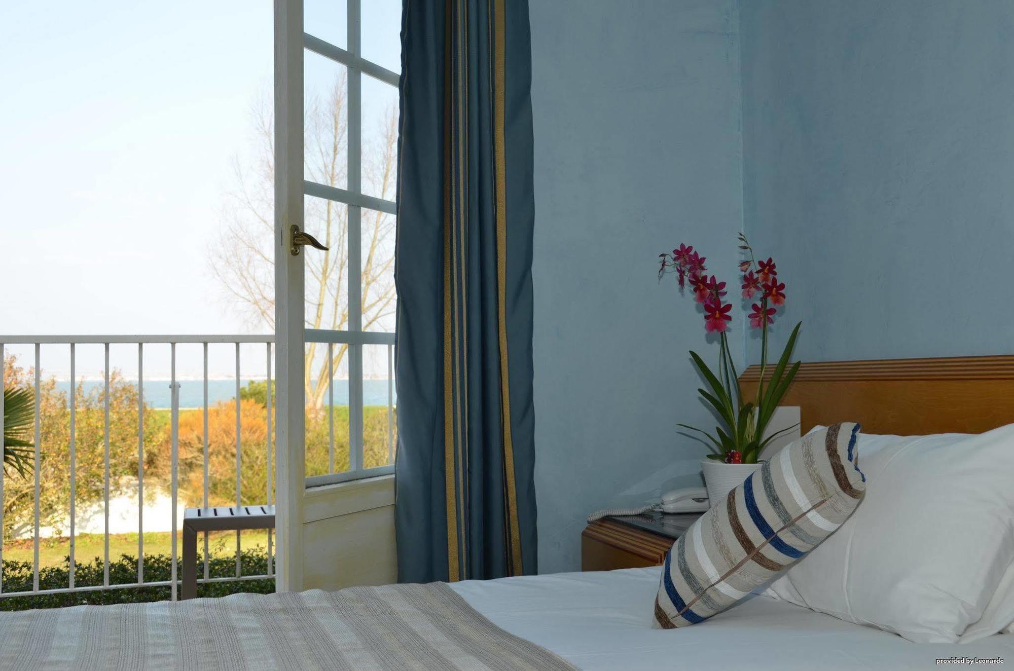 Hotel Et Spa Les Cleunes Oleron Saint-Trojan-les-Bains Bilik gambar